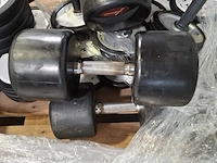 Ca. 22x dumbells, o.a. technogym - afbeelding 6 van  7