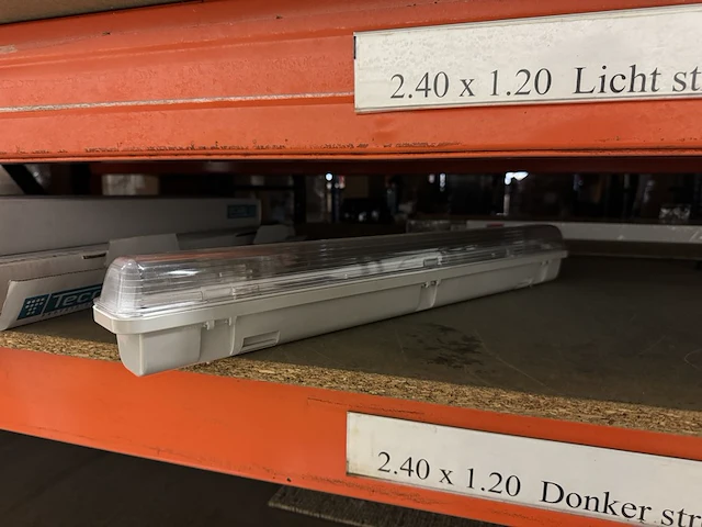Ca. 22x ip65 t5 fixture 1x14w led armatuur teco professional - afbeelding 1 van  3