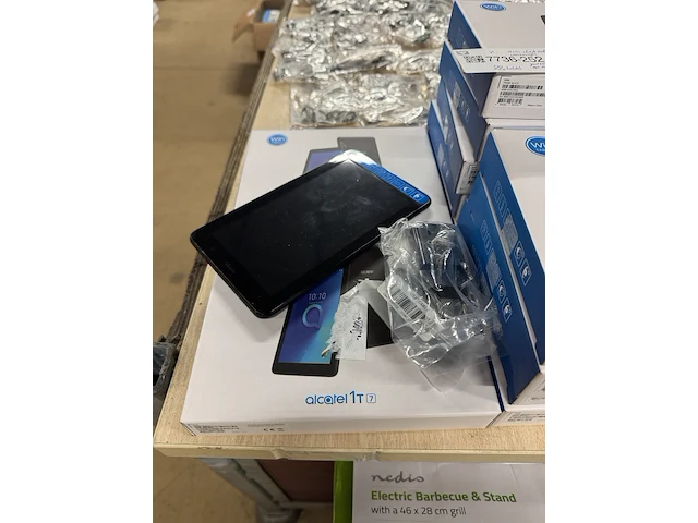Ca. 22x tablet alcatel, 1t7 - afbeelding 2 van  4