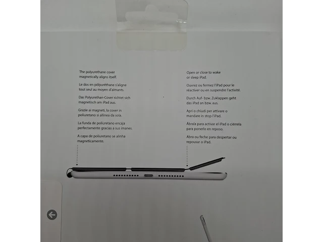 Ca. 22x tablethoes met toetsenbord, apple, ipad mini 4 smart cover - afbeelding 4 van  5