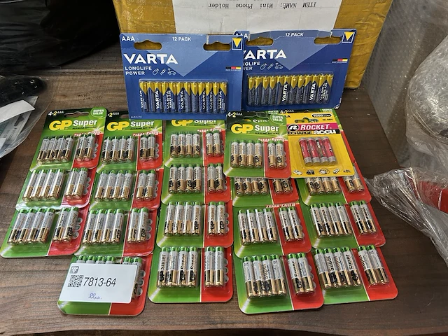 Ca. 22x verpakking batterijen w.o. varta, supervalue - afbeelding 1 van  4