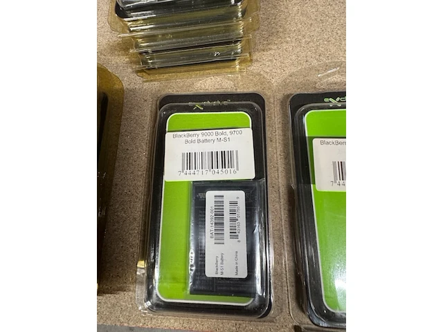Ca. 230x batterij/accu - afbeelding 13 van  33