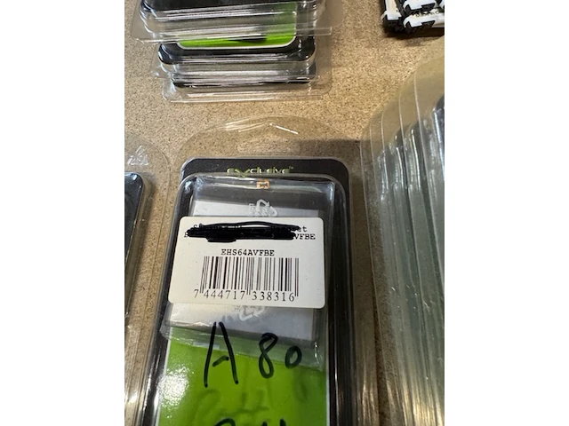 Ca. 230x batterij/accu - afbeelding 30 van  33