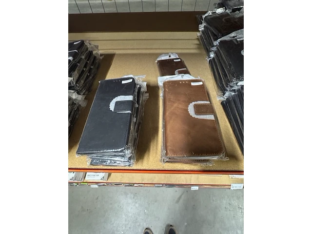 Ca. 237x telefoonhoesje switchme, zwart en bruin - afbeelding 12 van  12