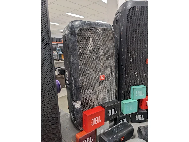Ca. 23x bluetooth speakers, jbl - afbeelding 2 van  11