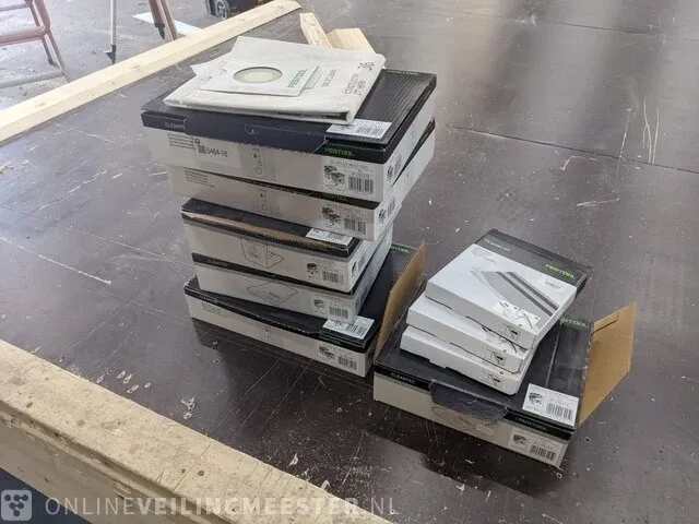 Ca. 23x diverse stofzuigzakken festool - afbeelding 1 van  11