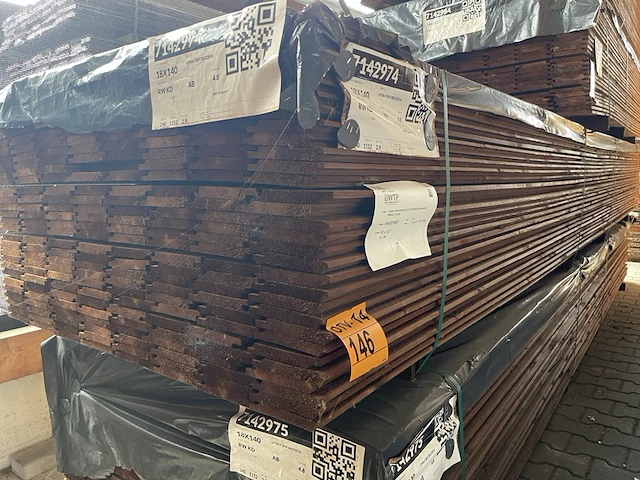 Ca. 240x channelsiding bruin geïmpregneerd, 18x140mm, lengte 480cm - afbeelding 4 van  4