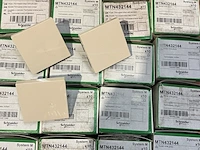 Ca. 240x schneider electric/merten wip t.b.v. schakelaar - afbeelding 1 van  4