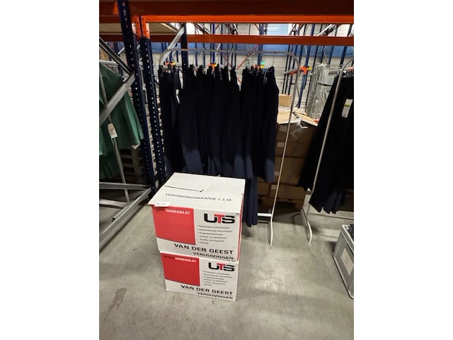 Ca. 24x broek en 31x colbert, suitss me, off-beat, night sky - afbeelding 4 van  8