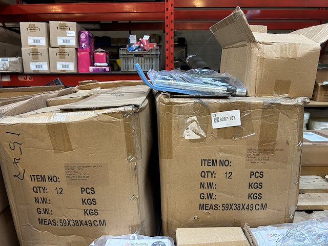 Ca. 24x fitness/gym accessoires - afbeelding 1 van  6