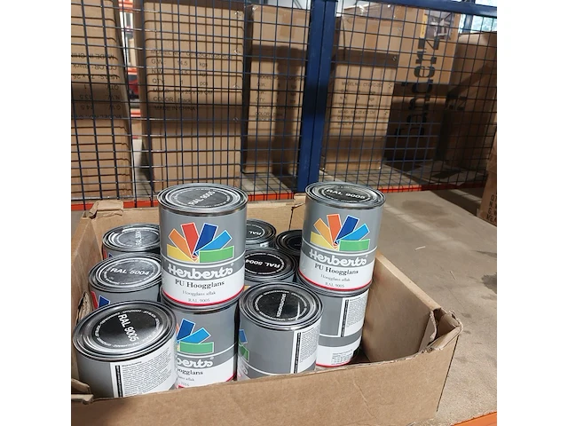 Ca. 24x herberts pu hoogglans aflak diverse kleuren - afbeelding 6 van  7