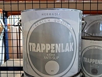 Ca. 24x hermadix trappenlak, parketolie en meubellak - afbeelding 6 van  9