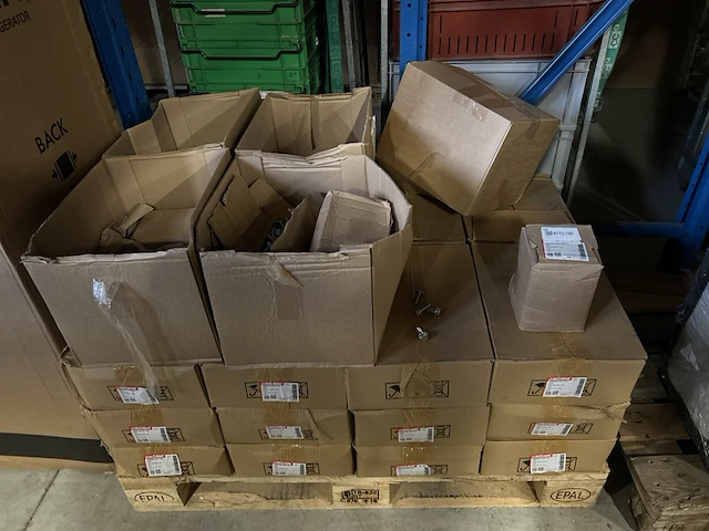 Ca. 25000x zeskantflensbout m10x30 6921tirt ft 8.8 c440 - afbeelding 3 van  6