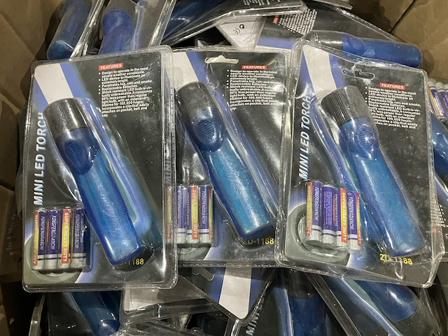 Ca. 250x mini led zaklampen - afbeelding 2 van  4
