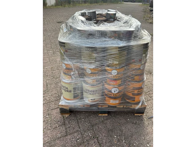 Ca. 250x terpetine gedragen aflak, oa sikkens, flexa, doelfray - afbeelding 1 van  3