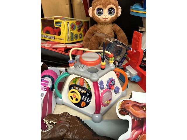 Ca. 25x a-merk speelgoed w.o. exost, zuma, furreal, dreamland, paw patrol - afbeelding 9 van  12