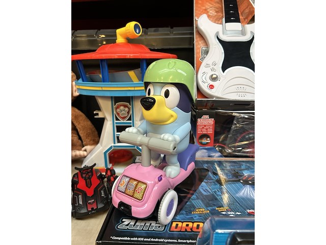 Ca. 25x a-merk speelgoed w.o. exost, zuma, furreal, dreamland, paw patrol - afbeelding 12 van  12