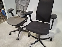 Ca. 25x bureaustoel, o.a. herman miller - afbeelding 6 van  12