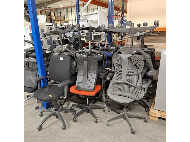 Ca. 25x bureaustoel, o.a. herman miller - afbeelding 12 van  12