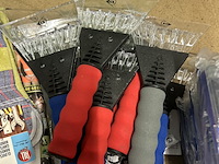 Ca. 25x diverse bouwmarkt artikelen, w.o. kinzo, dunlop - afbeelding 3 van  7