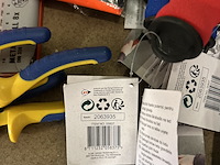 Ca. 25x diverse bouwmarkt artikelen, w.o. kinzo, dunlop - afbeelding 7 van  7