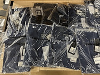 Ca. 25x diverse kleding w.o. vesten en t-shirts, w.o. berydale, ultrasport, zwart, donkerblauw - afbeelding 2 van  7