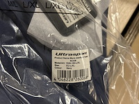 Ca. 25x diverse kleding w.o. vesten en t-shirts, w.o. berydale, ultrasport, zwart, donkerblauw - afbeelding 6 van  7