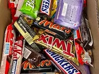 Ca. 25x doos snoep en chocola (ca. 3000 stuks totaal) w.o. m&m's, mars, snickers, twix - afbeelding 5 van  9