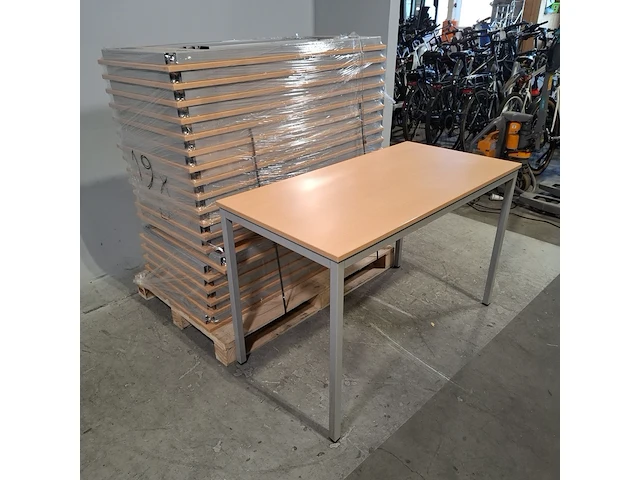 Ca. 25x kantinetafel - afbeelding 2 van  9