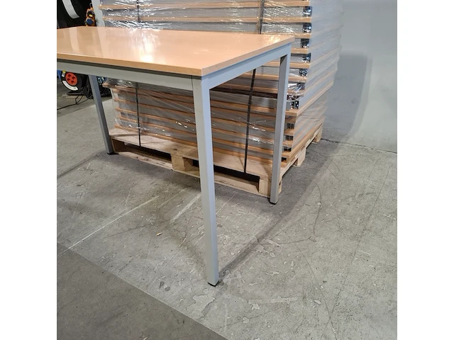 Ca. 25x kantinetafel - afbeelding 4 van  9