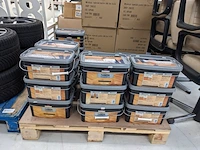 Ca. 25x parketlak, rambo á 4 liter - afbeelding 1 van  6