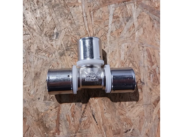Ca. 25x pex koppeling 32mm x 32mm x 32mm t stuk , ifan, 2023 - afbeelding 1 van  7