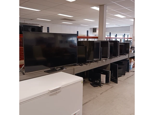 Ca. 25x televisies, sony, lg, phillips, samsung, panasonic - afbeelding 1 van  15