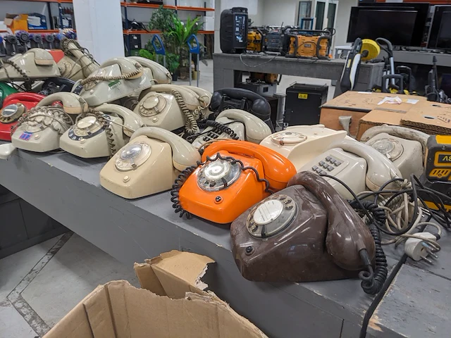Ca. 26x nostalgische telefoons - afbeelding 5 van  12