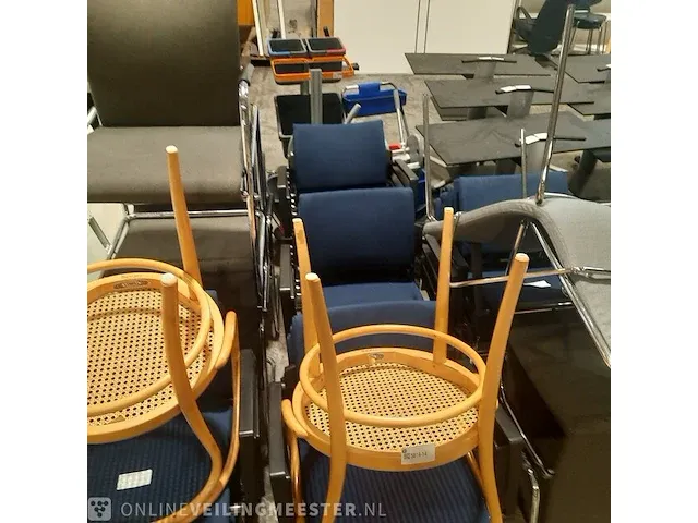 Ca. 26x vergaderstoel o.a. thonet/drentea/car - afbeelding 2 van  12
