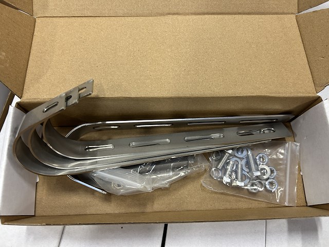 Ca. 27x set van 4 rvs haken + schroeven - afbeelding 2 van  6