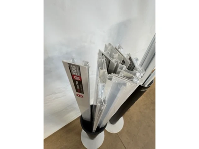 Ca. 28x posterrail, stas, minirail en cliprail, wit - afbeelding 5 van  5
