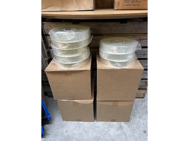 Ca. 28x rol tape - afbeelding 1 van  5