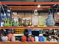 Ca. 29x diverse decoratie, o.a by louise en des pots - afbeelding 1 van  29