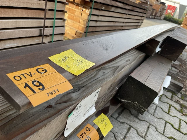 Ca. 2x partij hardhout, 21x140mm, lengte 365cm - afbeelding 2 van  3