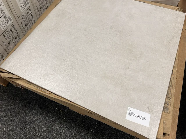 Ca. 3 m² vloertegels - afbeelding 1 van  3