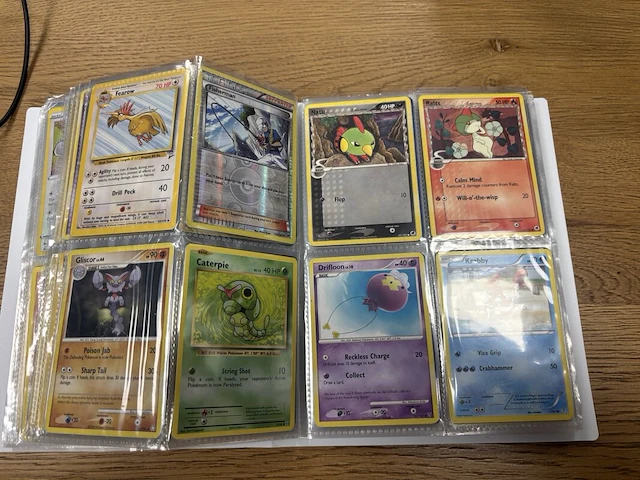Ca 300 retro pokémon kaarten – eerste edities & klassiekers + mapje - afbeelding 11 van  33