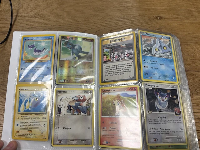 Ca 300 retro pokémon kaarten – eerste edities & klassiekers + mapje - afbeelding 30 van  33