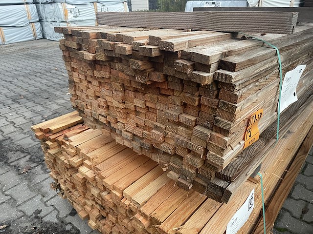 Ca. 300x douglas latten geschaafd, 20x45mm, lengte 300cm - afbeelding 3 van  3