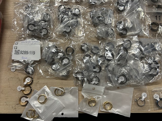 Ca. 300x (online) voorraad juwelier - stainless steel ringen van hoge kwaliteit - afbeelding 2 van  9