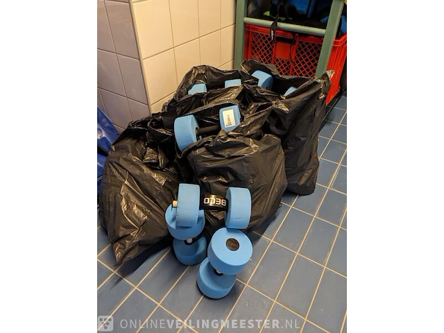 Ca 30x aquahalter beco - afbeelding 1 van  3