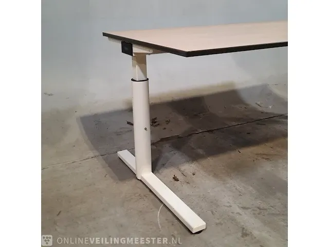 Ca. 30x bureau - afbeelding 2 van  8