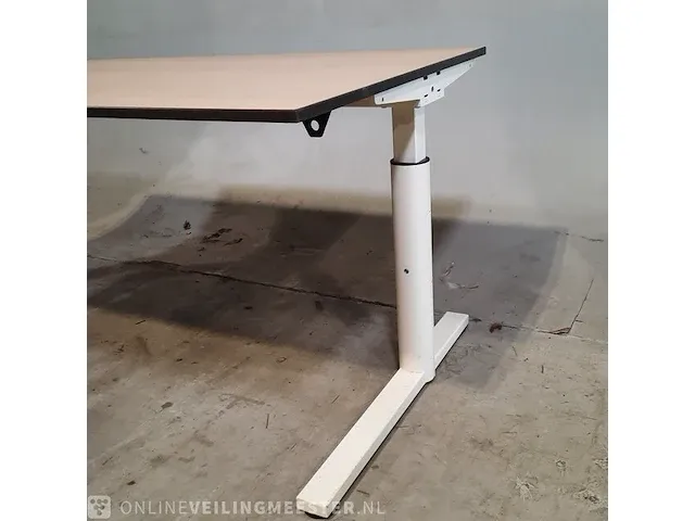 Ca. 30x bureau - afbeelding 3 van  8