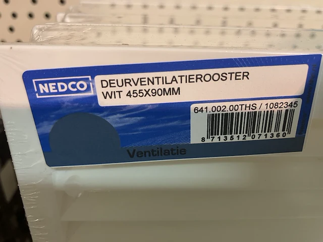 Ca. 30x deurventilatieroosters wit 455/90 - afbeelding 2 van  2