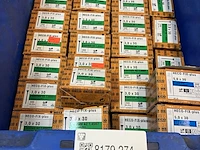 Ca. 30x doosjes 3,0 x 30 schroeven - afbeelding 1 van  2